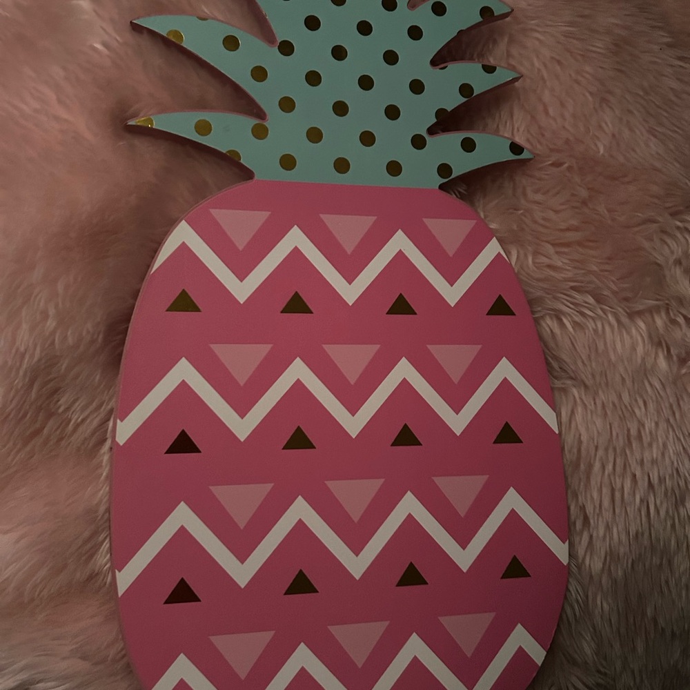 Hobby Lobby Pink Pineapple Wall Decor